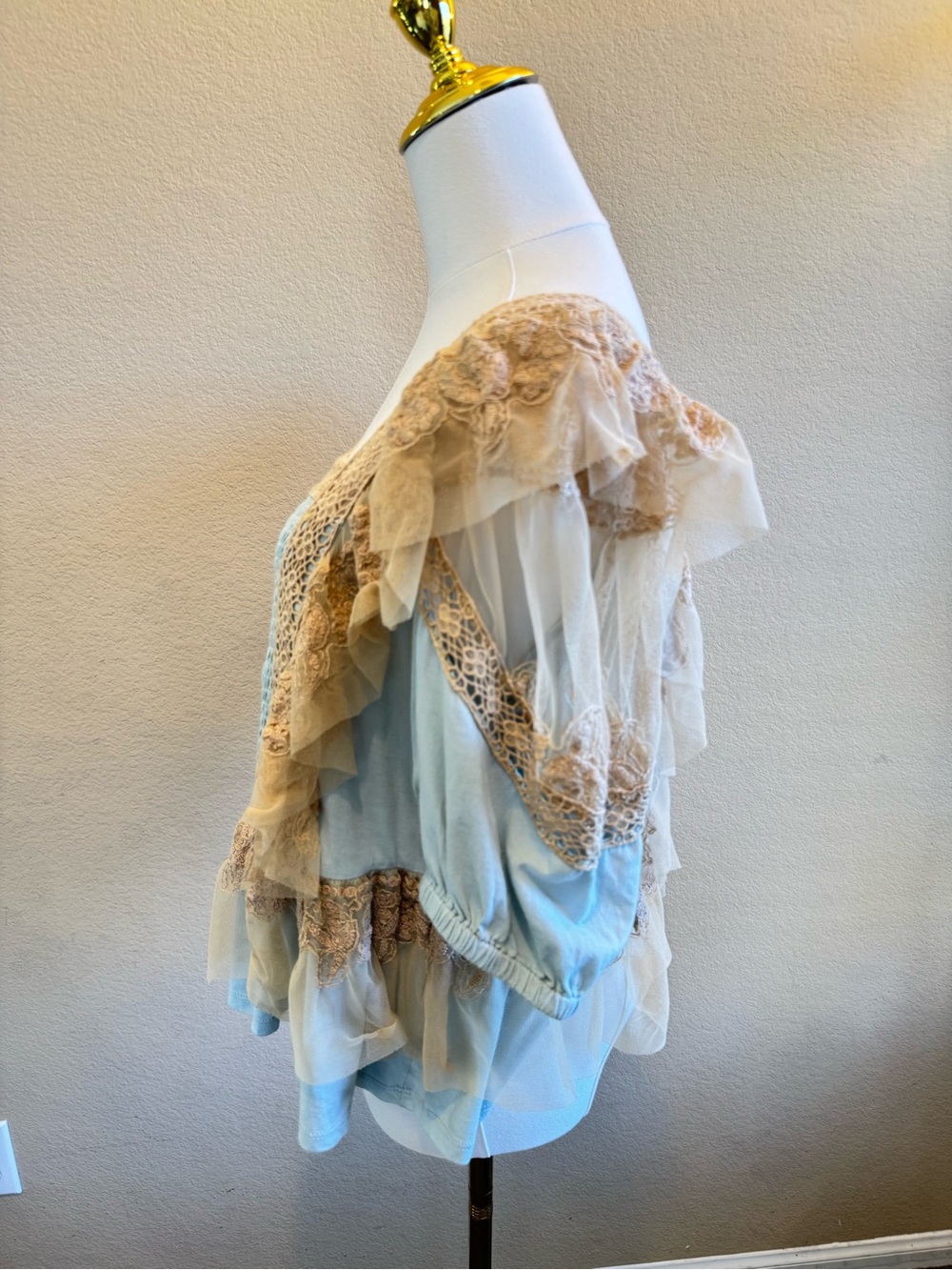 Anthropologie Forever That Girl Ruffled Lace Peplum Top Women’s M Romantic Boho - Picture 9 of 15